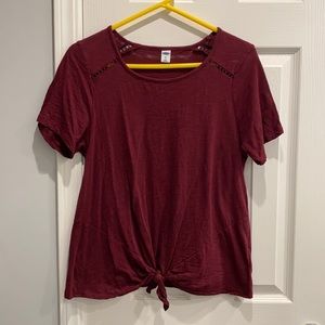 Old Navy tie front top.